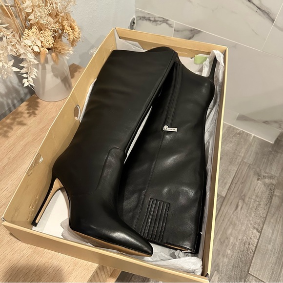 Michael Kors | Rue Leather Knee Boot - Picture 8 of 15